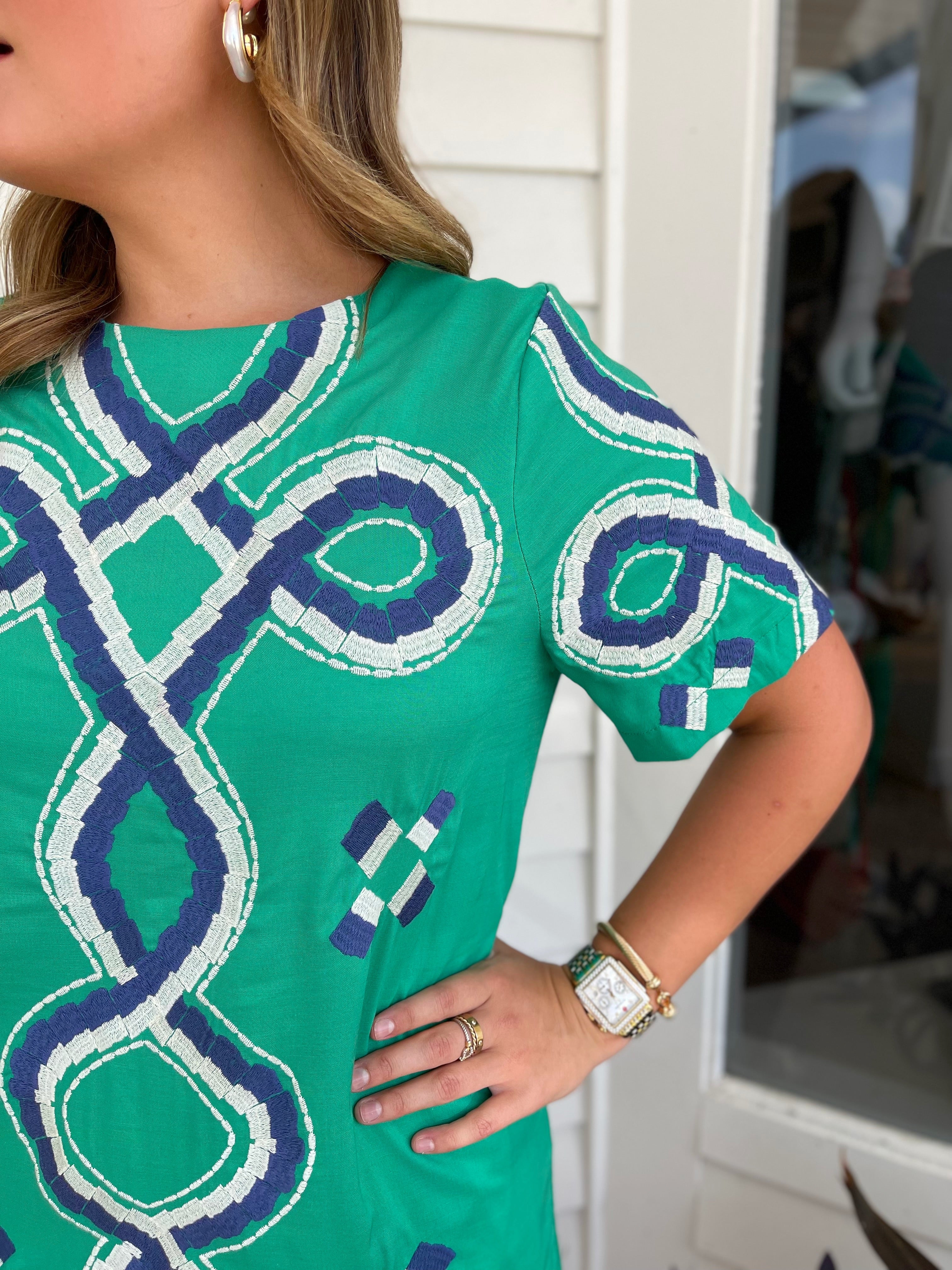 GREEN EMBROIDERED SHORT SLEEVE MINI DRESS