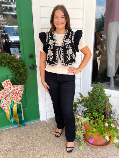 BLACK EMBROIDERED RUFFLED SLEEVE CROPPED VEST