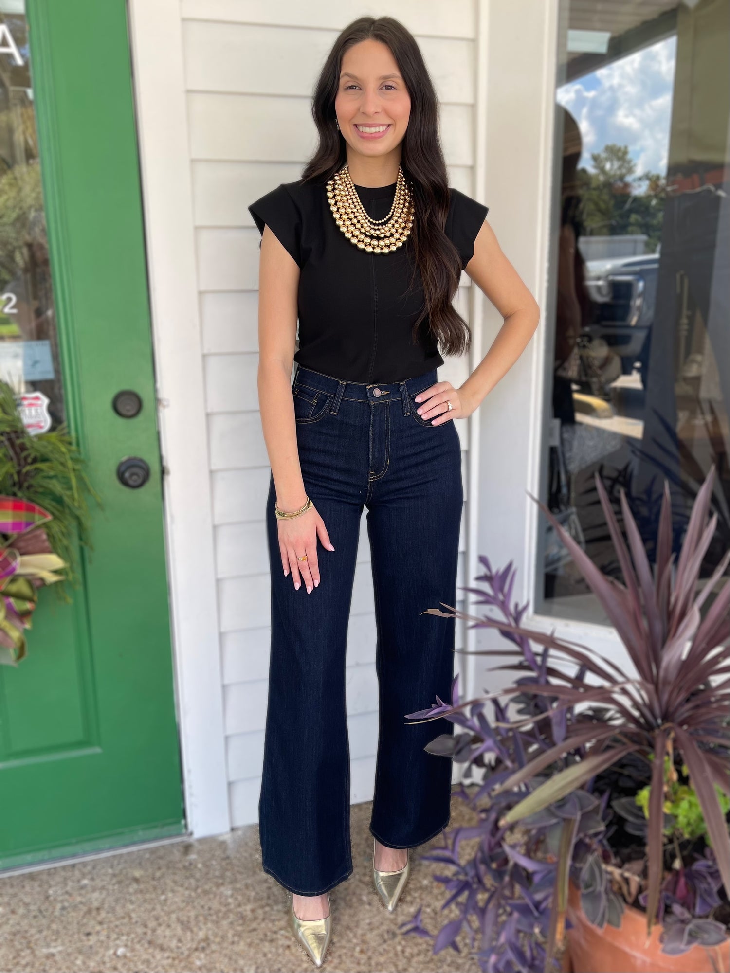 BLACK RUSTIC GATHERED KNIT TOP