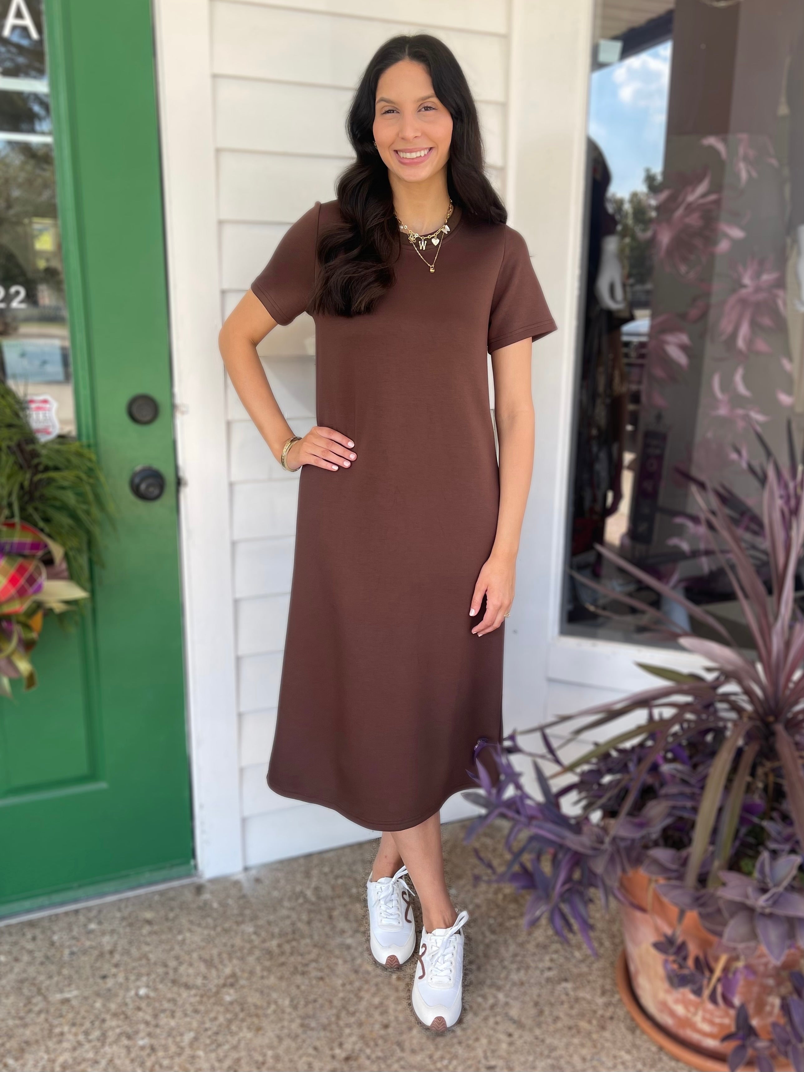 COCOA PCILL BUTTER MODAL SHORT SLEEVE CONTRAST RIB NECK MIDI DRESS