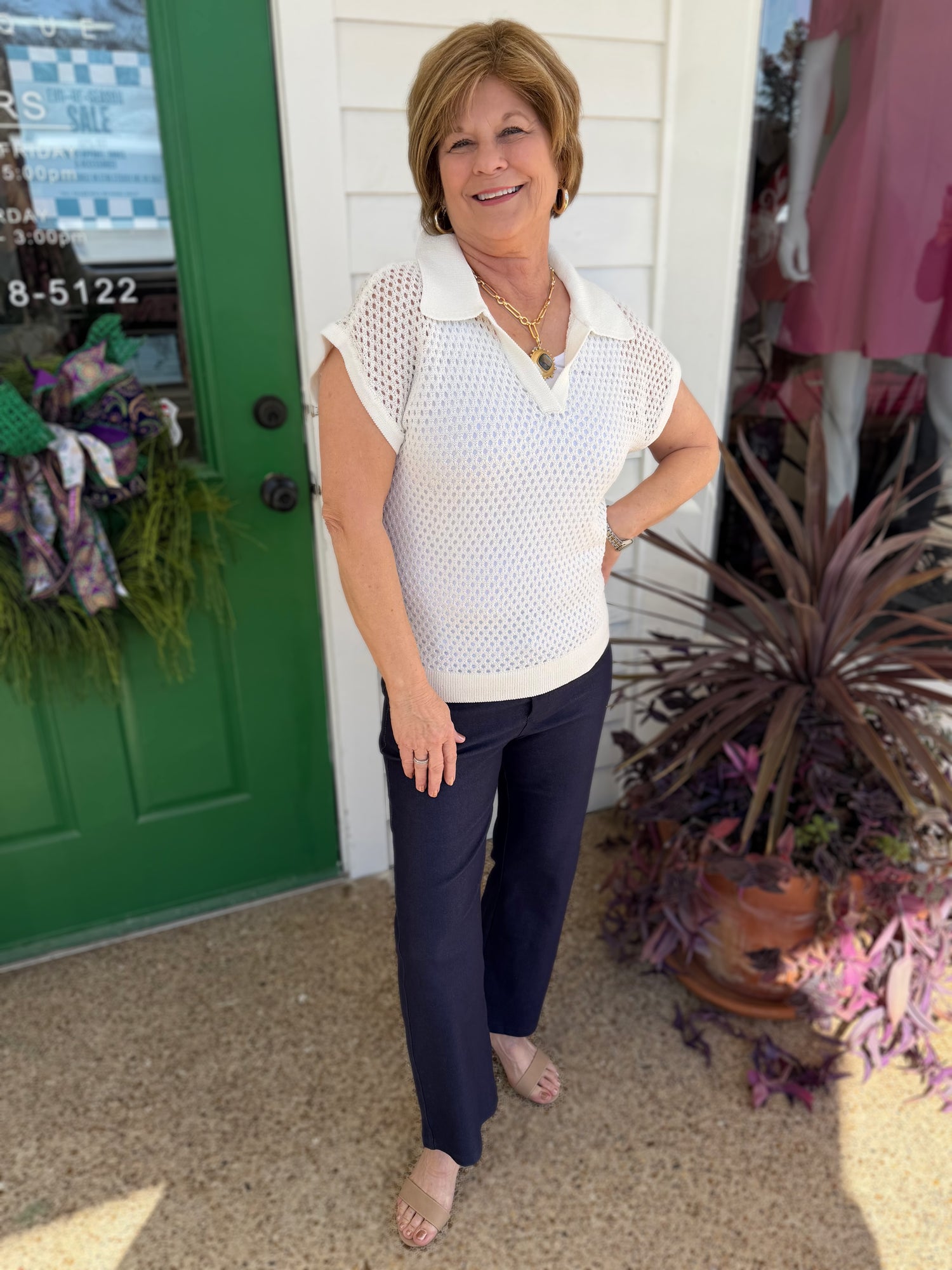WHITE POLO STYLE OPEN KNIT TOP