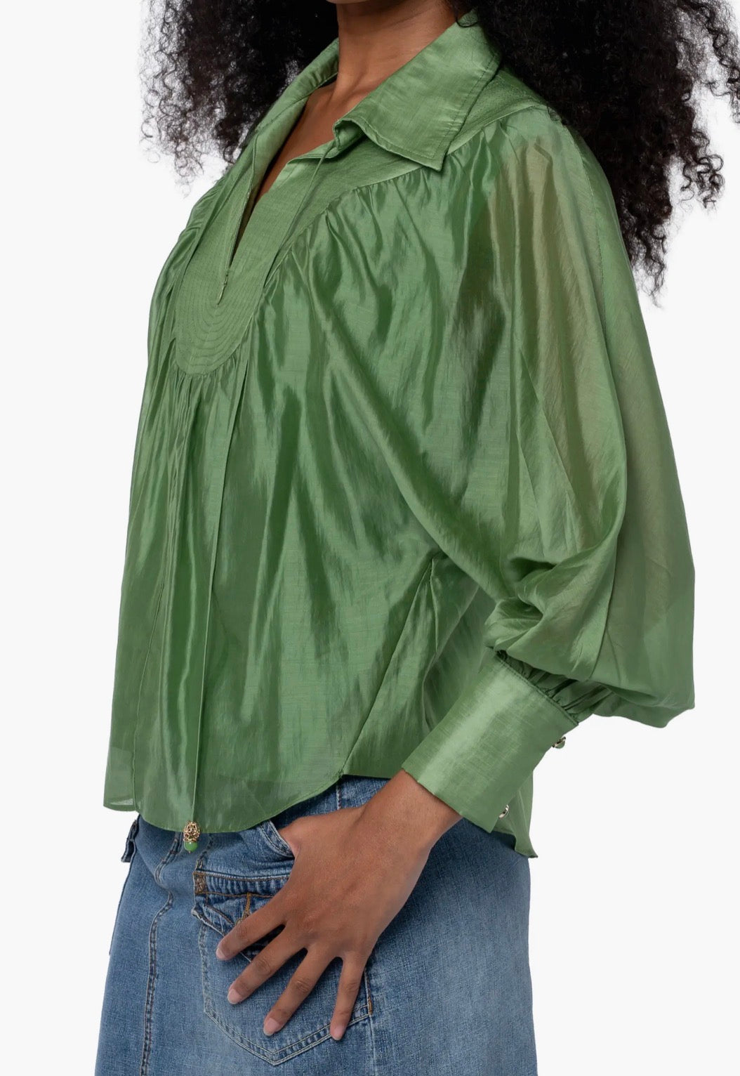 IVY GREEN QUARTER ZIP WITH TOP STITCH DETAIL GEORGINA TOP