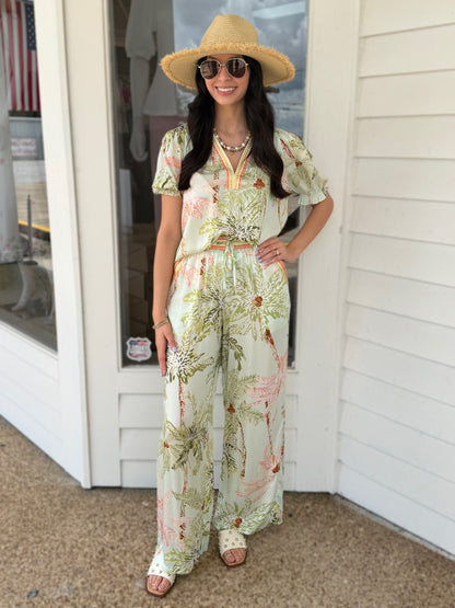 SEAFOAM TROPICAL PRINT SPLIT VNECK SHORT SLEEVE TOP