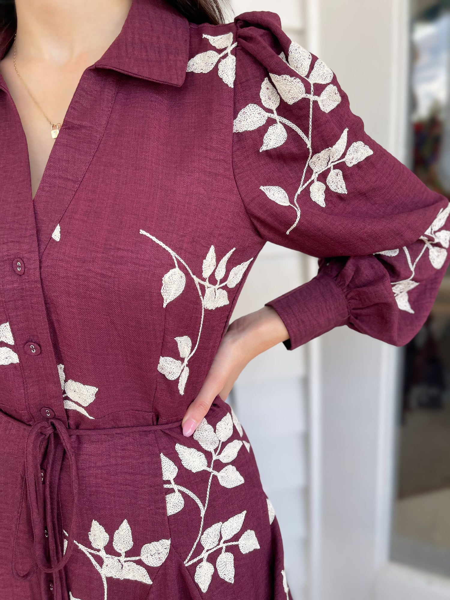 BURGUNDY/WHITE EMBROIDERED LONG SLEEVE BUTTON DOWN MINI DRESS