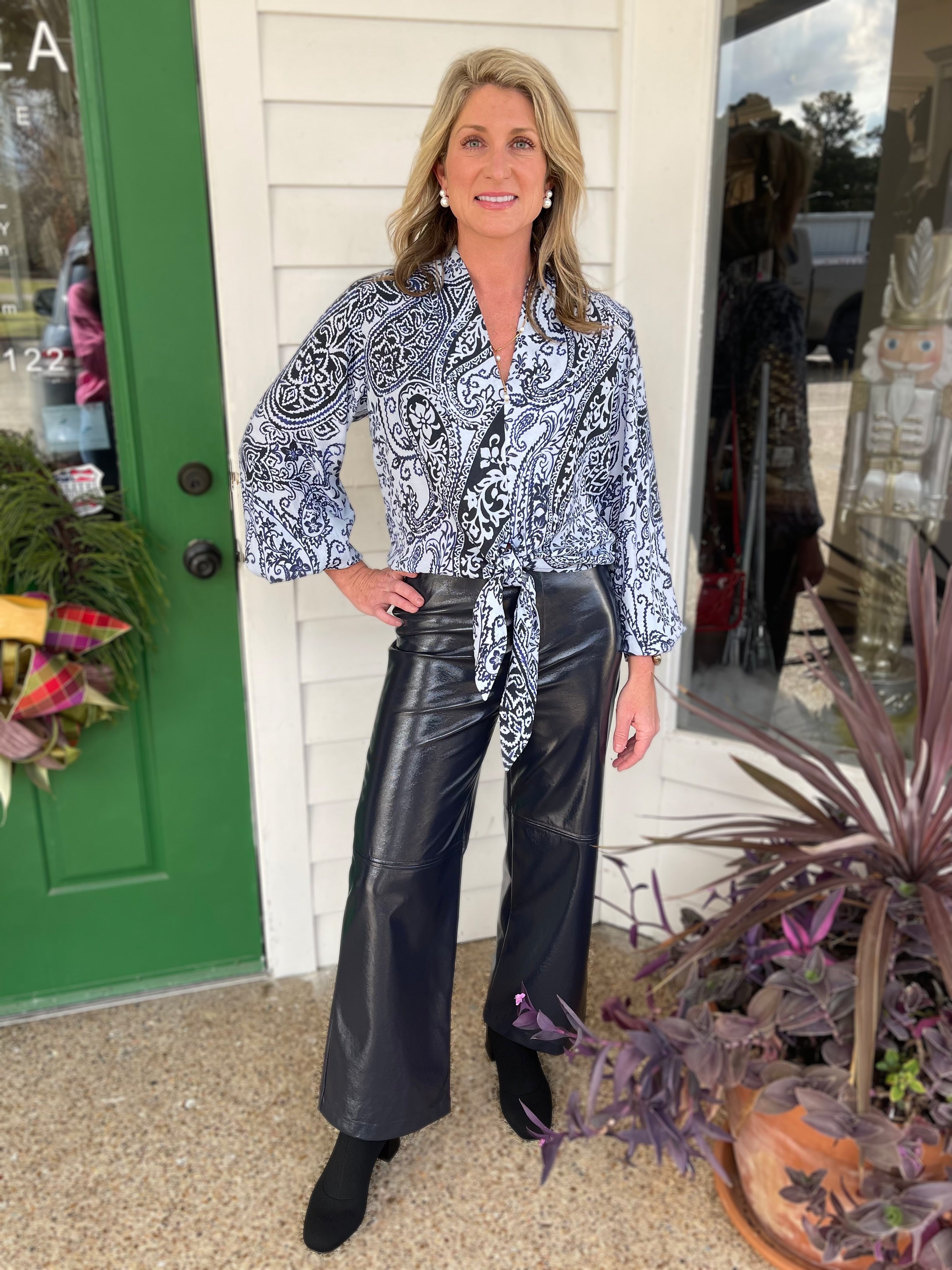 LIGHT &amp; DARK BLUE PAISLEY PATCH CREPE PRINT SCARLET TIE-FRONT TOP