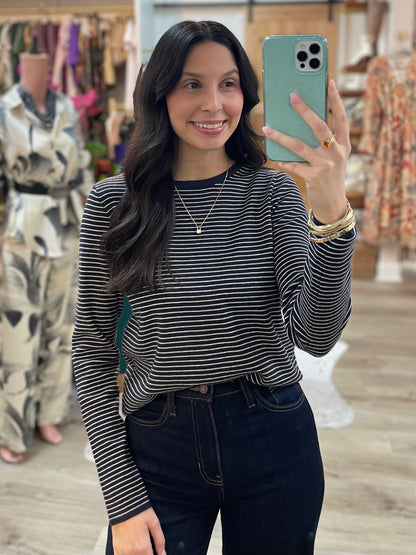 DARK NAVY PINSTRIPE LONG SLEEVE PULLOVER SWEATER