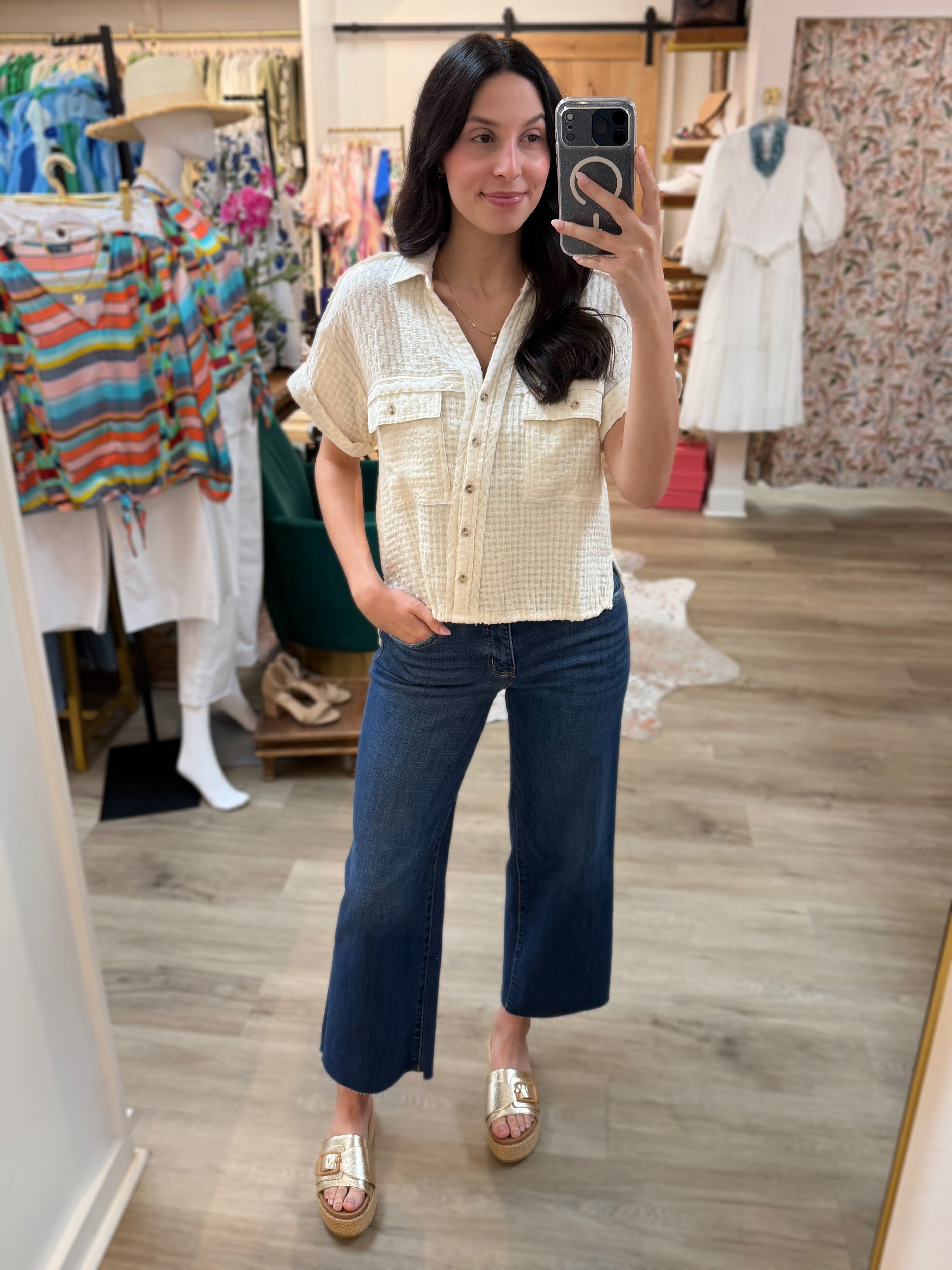 NATURAL BREEZY CRINKLE GAUZE SHORT SLEEVE BUTTON UP TOP