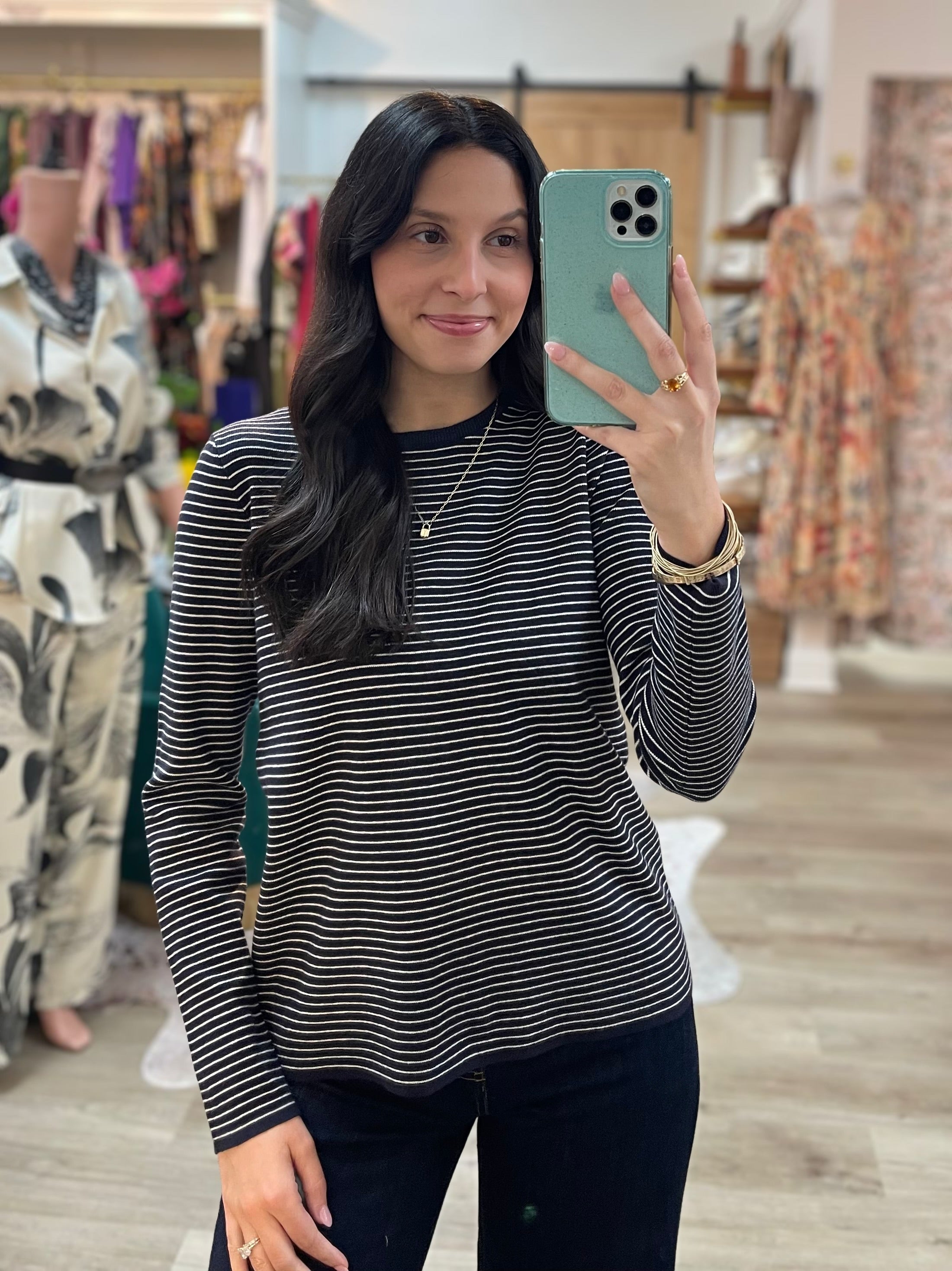 DARK NAVY PINSTRIPE LONG SLEEVE PULLOVER SWEATER