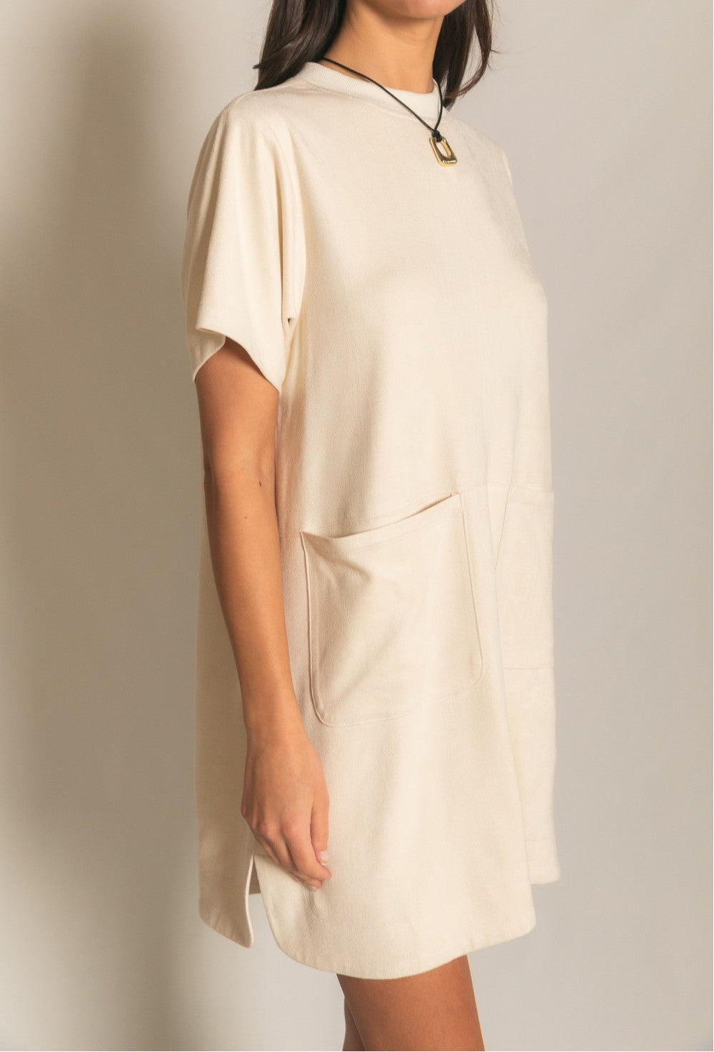 ECRU FAUX MICROSUEDE RIB CONTRAST SHORT SLEEVE SHIFT MINI DRESS