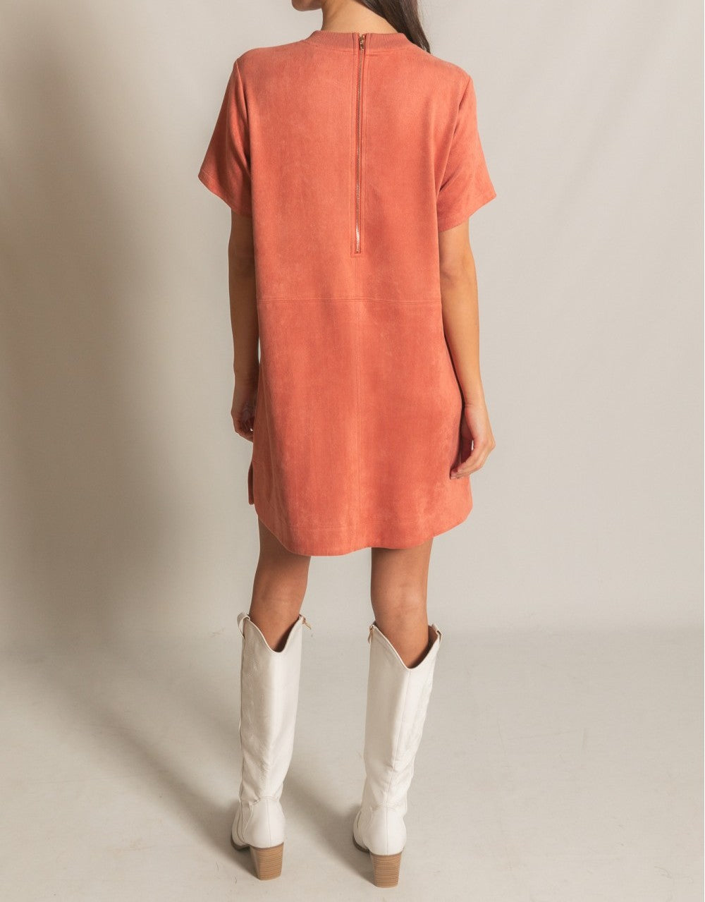 DUSTY ROSE FAUX MICROSUEDE RIB CONTRAST SHORT SLEEVE SHIFT MINI DRESS