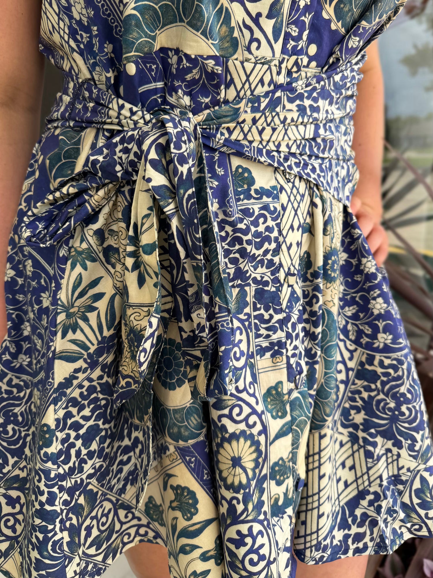 NAVY PATCHWORK PRINT COTTON POPLIN SIDE WAIST TIE SLEEVELESS SHIRT MINI DRESS