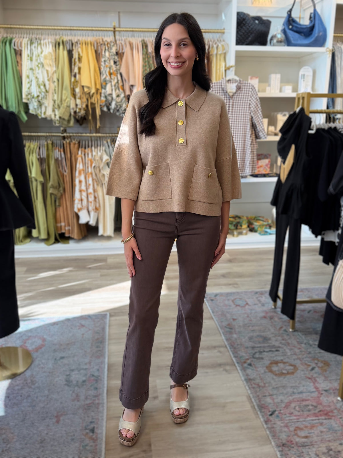 HEATHER SAND COLLARED GOLD BUTTON FRONT KNIT POLO TOP