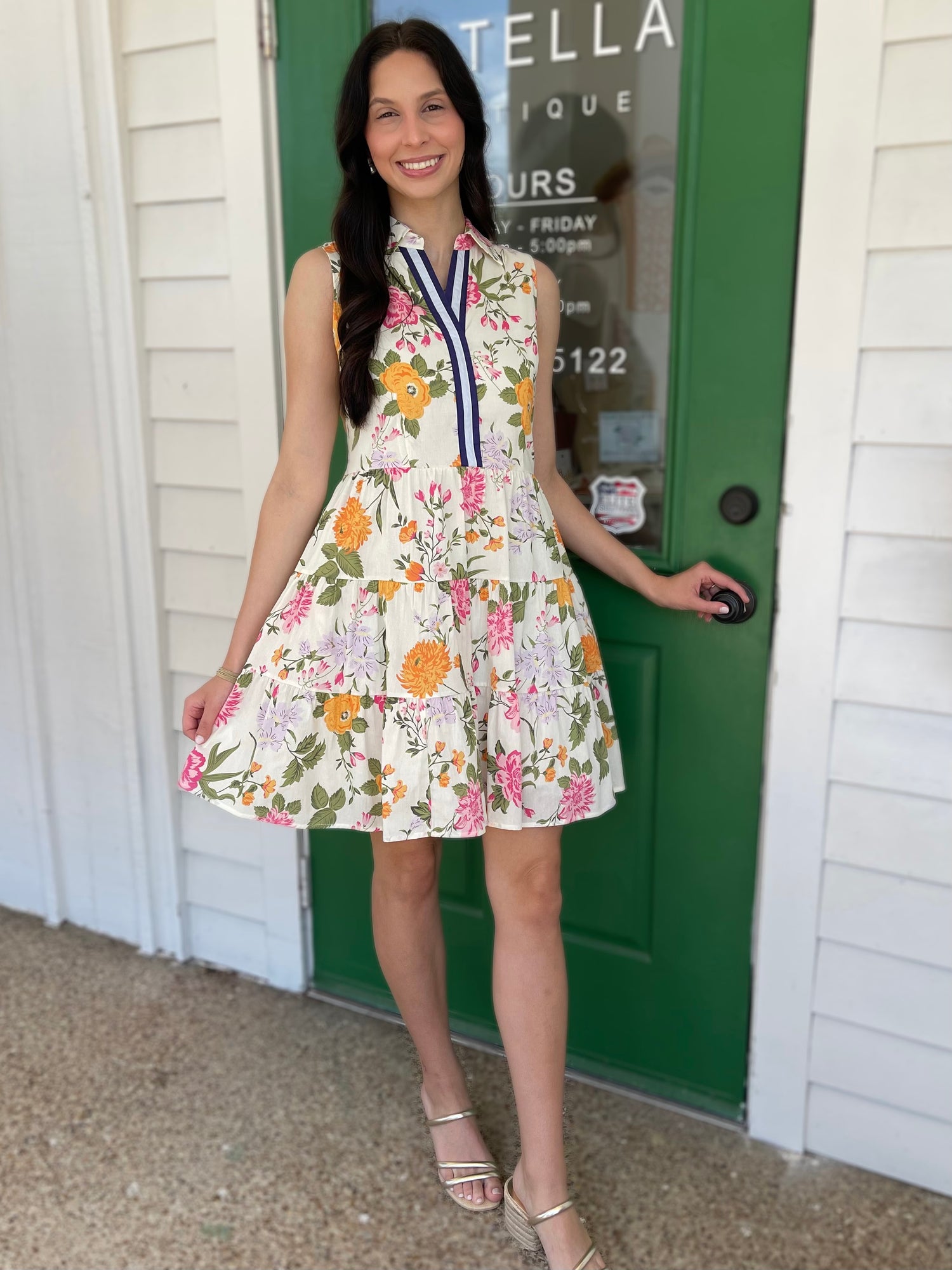 CREAM FLORAL PRINT SLEEVELESS TIERED MINI DRESS