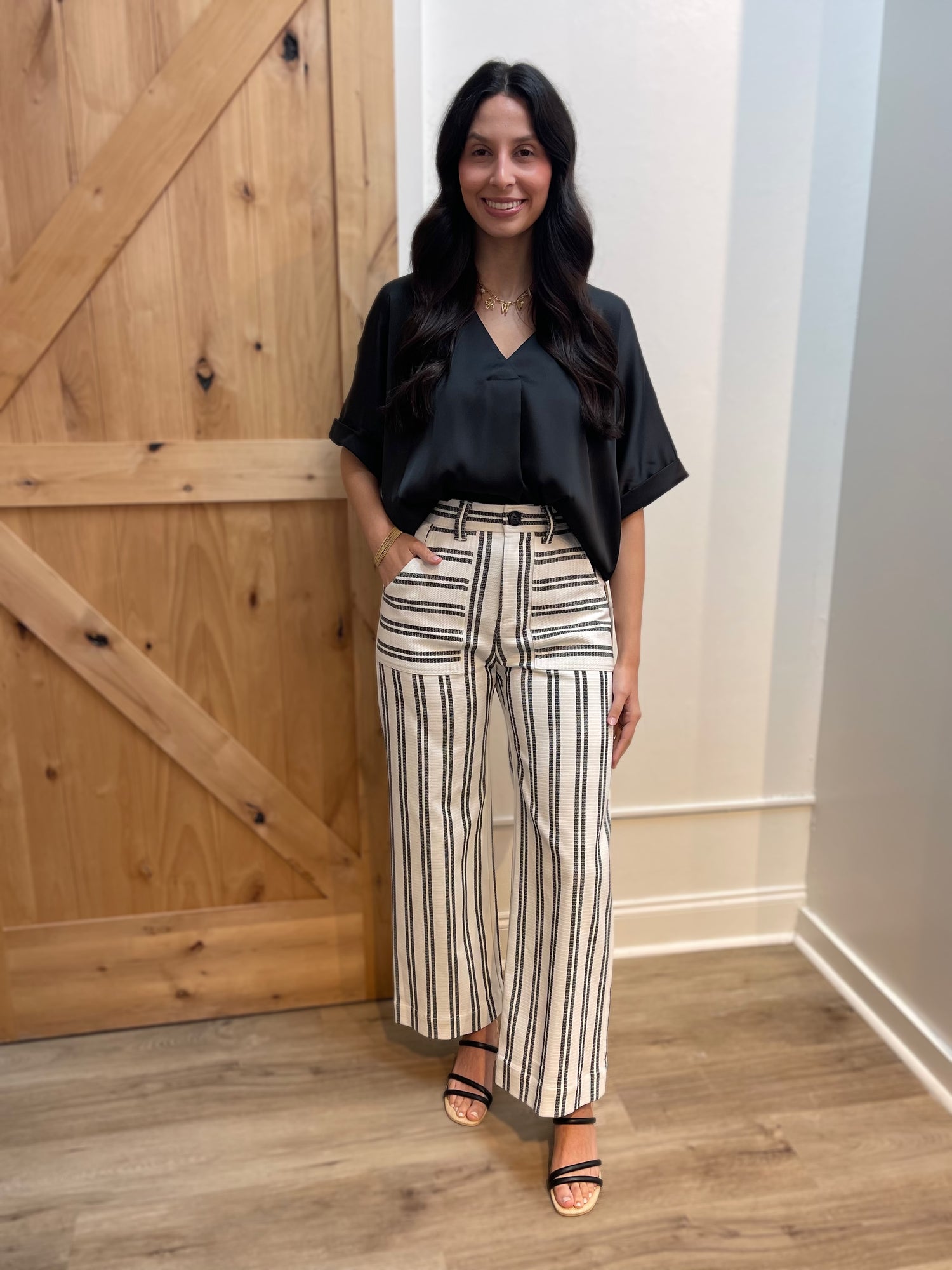 BLACK STRIPE RYLEE CROPPED PANTS
