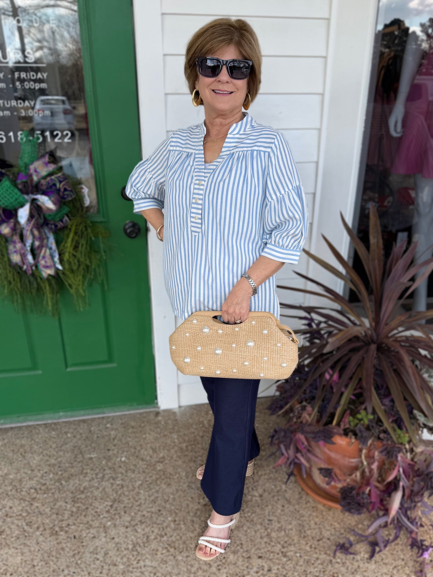 LIGHT BLUE STRIPED SHORT PUFF SLEEVE VNECK PULLOVER TOP