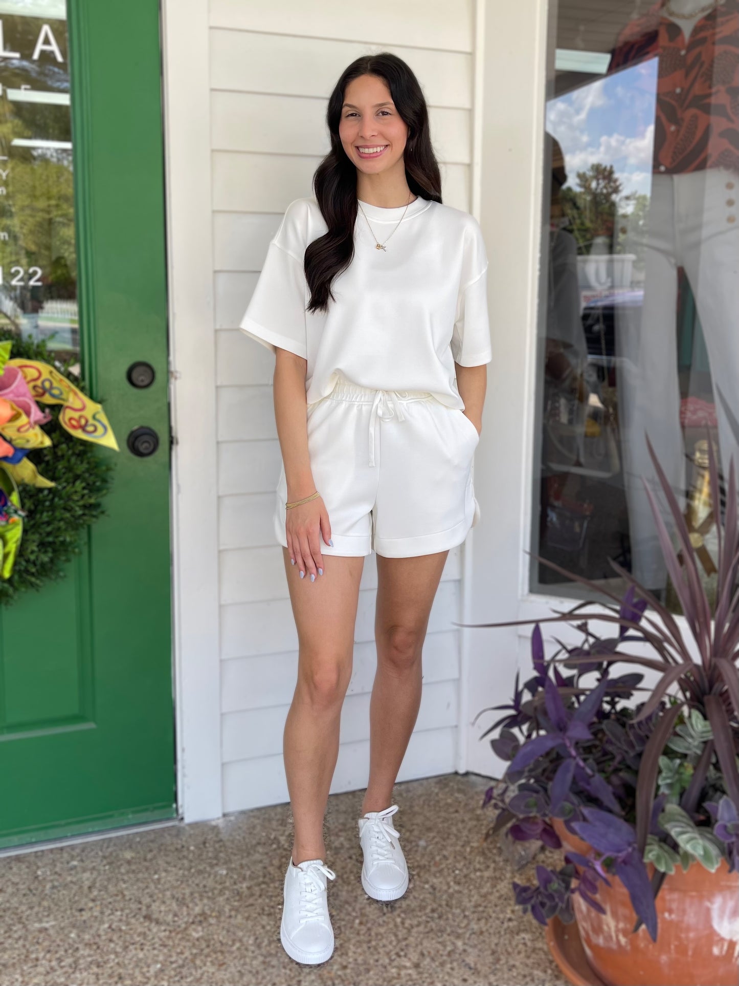 CREAM MODAL SCUBA BASIC SHORT SLEEVE TOP