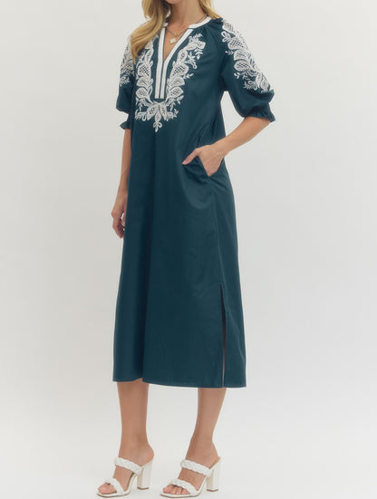 NAVY/WHITE EMBROIDERY DETAIL SMOCKED HALF SLEEVE MIDI DRESS
