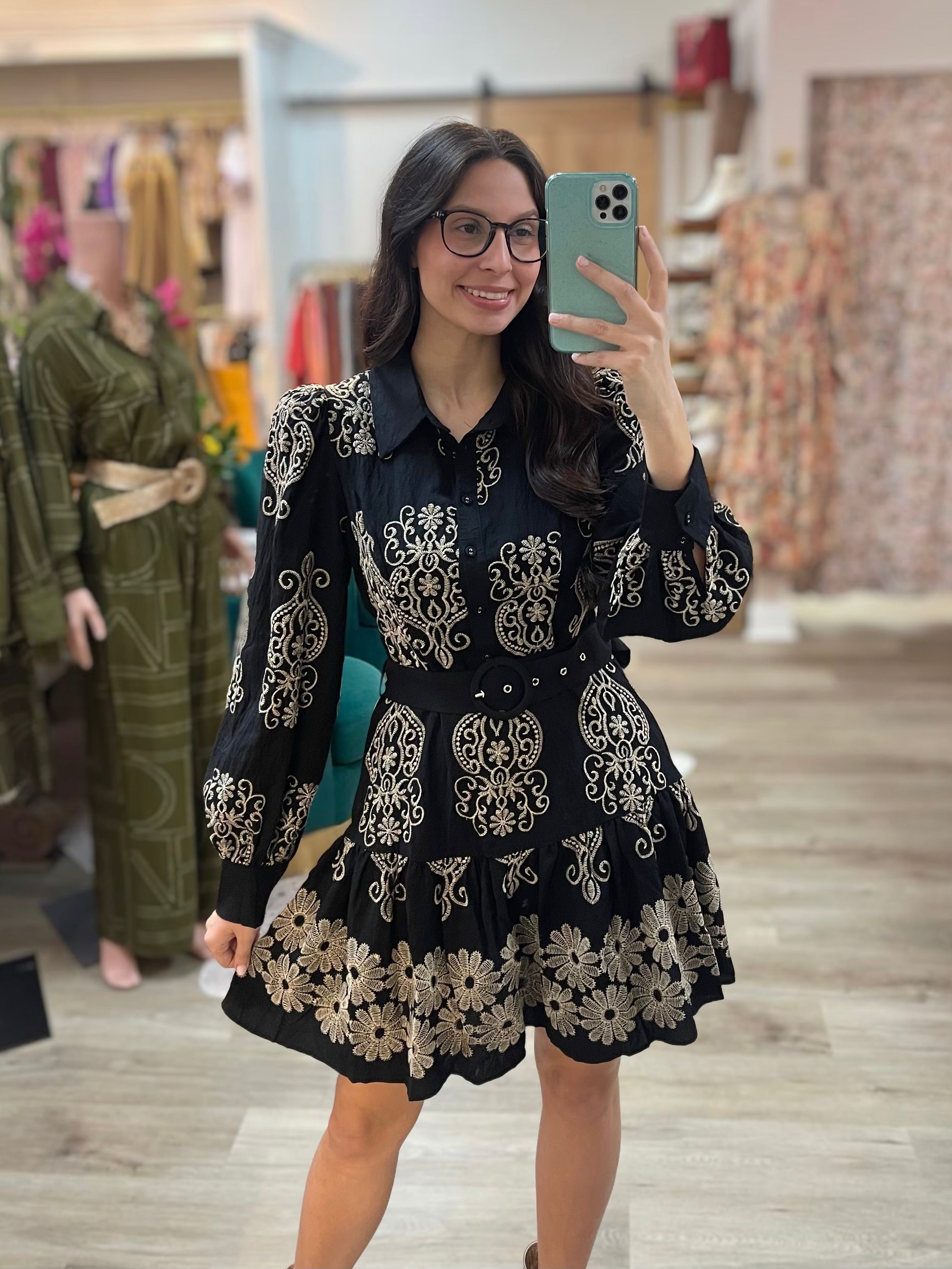 BLACK/IVORY EMBROIDERED LONG SLEEVE BUTTON UP MINI DRESS
