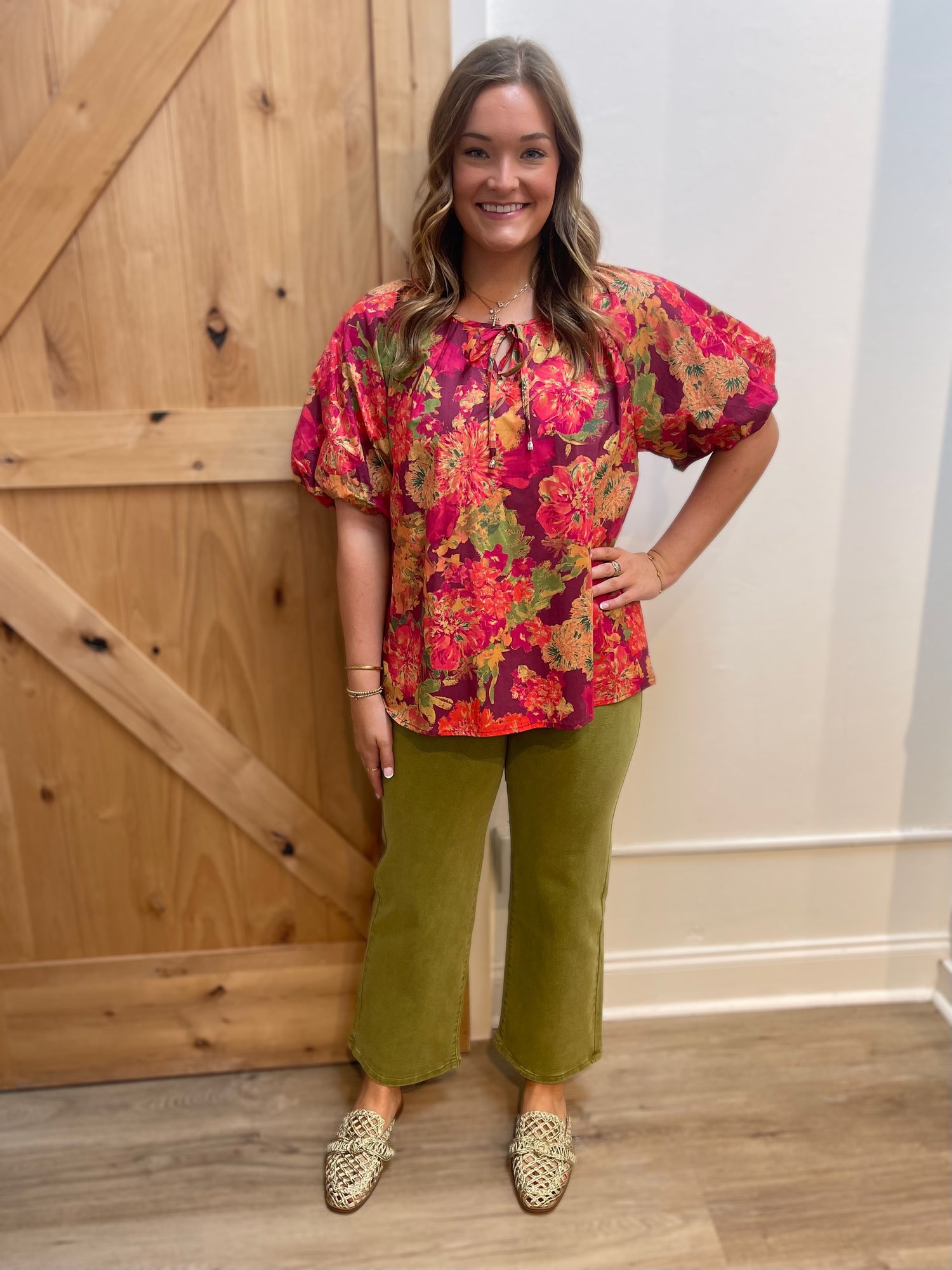 WINE FLORAL PRINT BUBBLE SLEEVE TOP