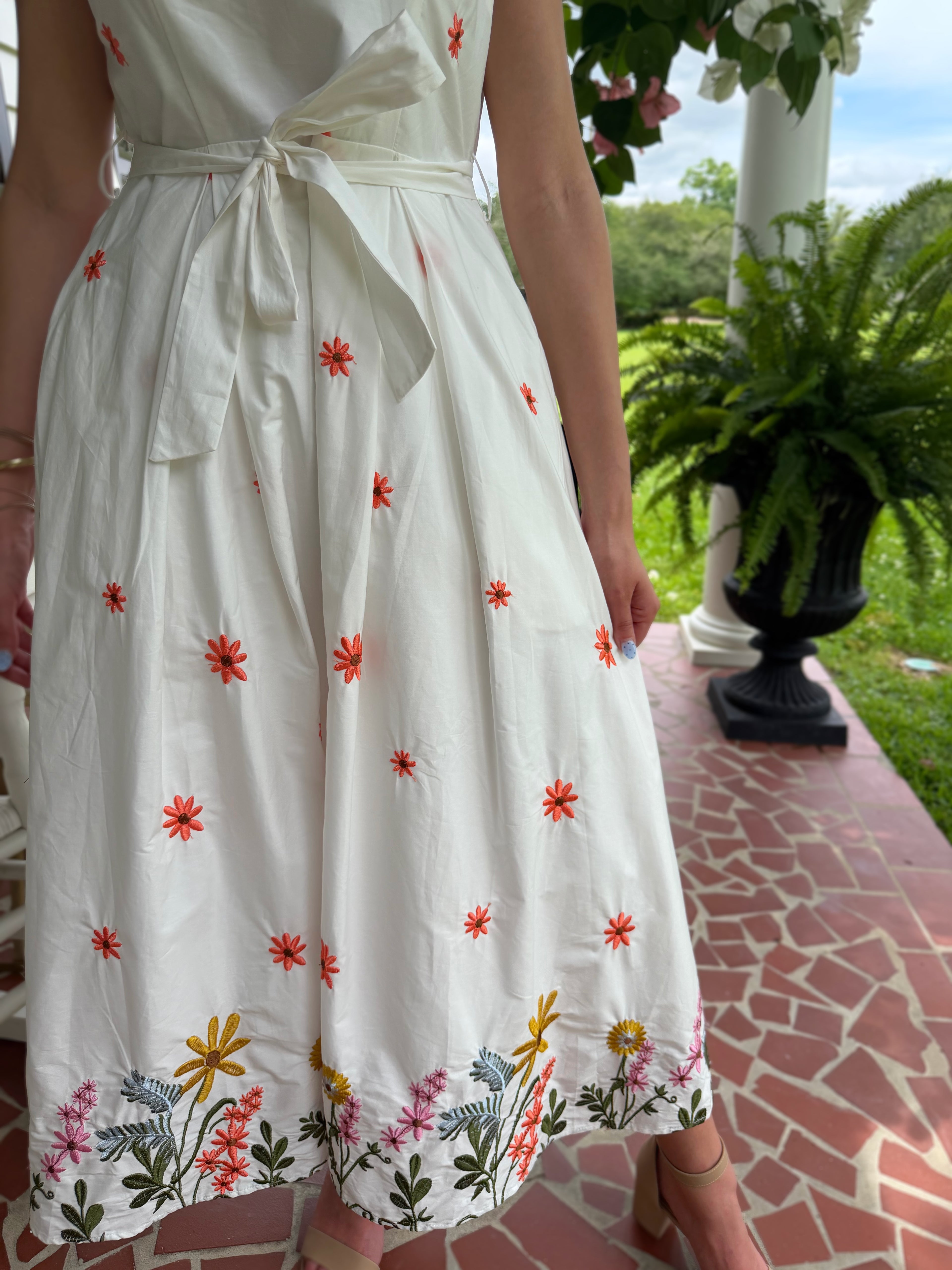 WHITE MULTI FLORAL EMBROIDERY WAIST TIE SLEEVELESS MIDI DRESS