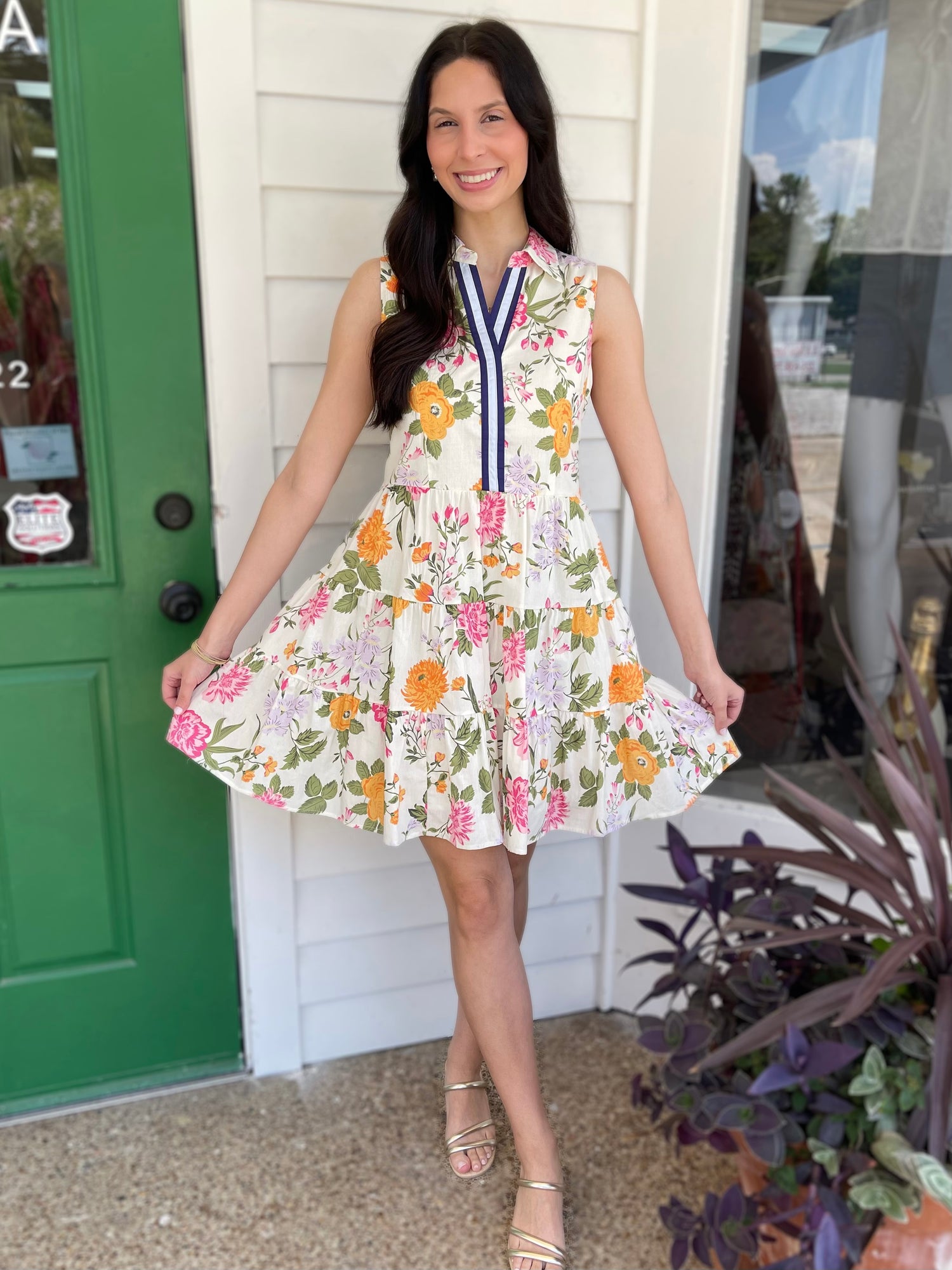 CREAM FLORAL PRINT SLEEVELESS TIERED MINI DRESS