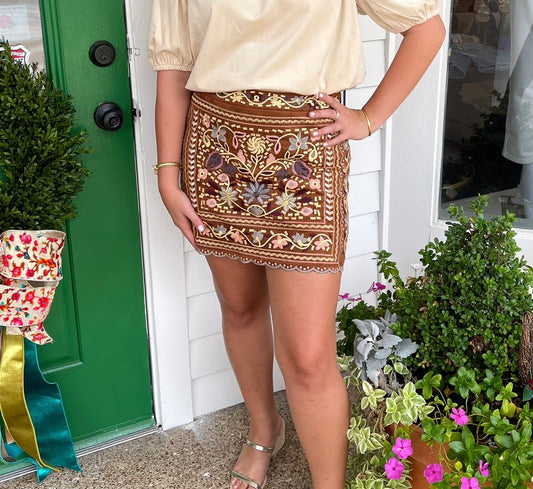 BROWN SUEDE MINI SKIRT W/ EMBROIDERY DETAILS