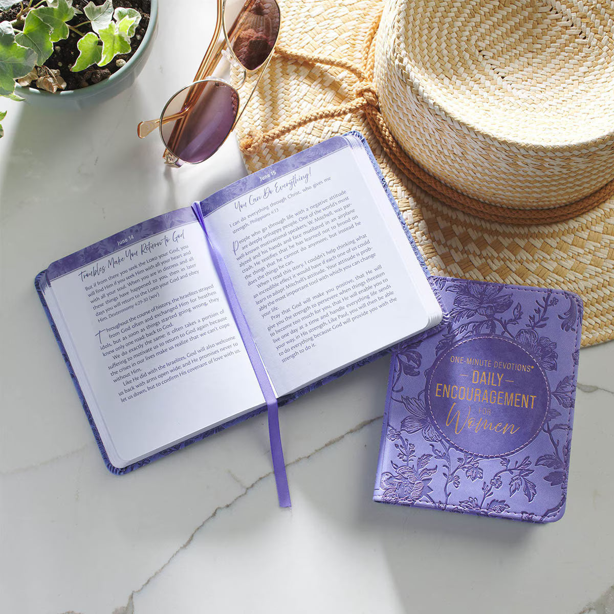 PURPLE FLORAL FAUX LEATHER ONE-MINUTE DEVOTIONS &