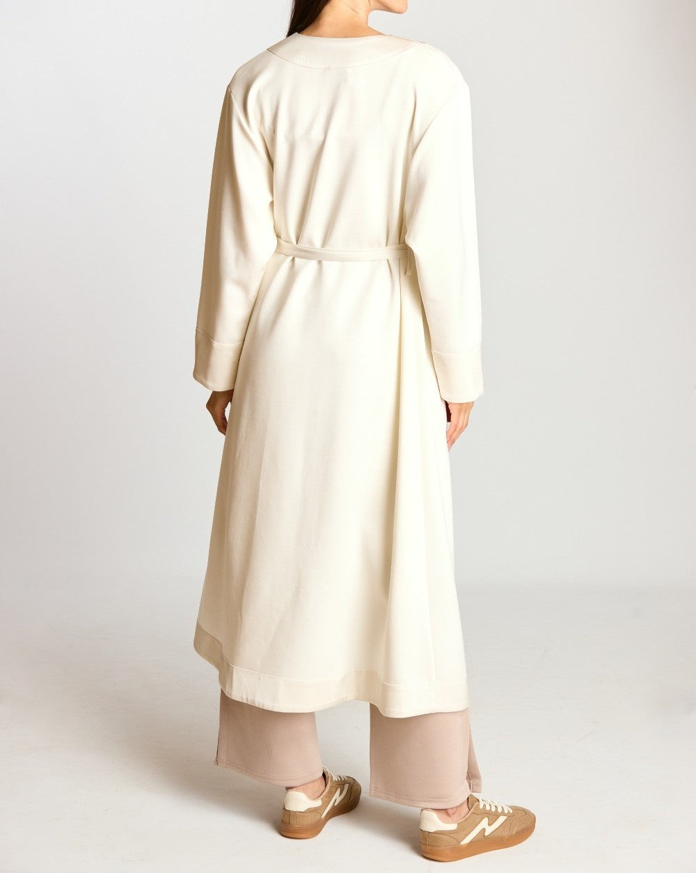 IVORY PCILL BUTTER MODAL SATIN CONTRAST ROBE