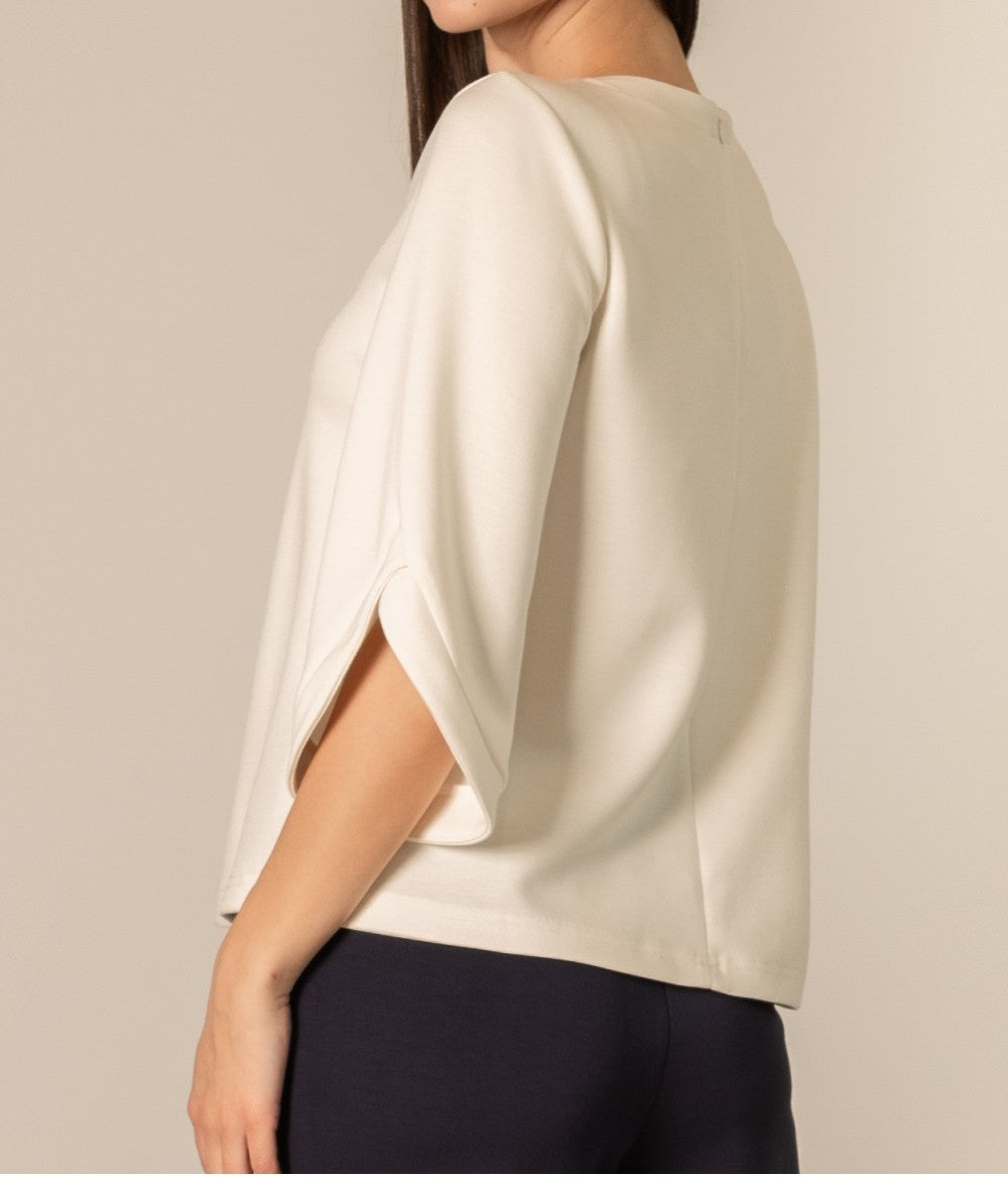 IVORY PCILL BUTTER MODAL FLARE 3/4 SLEEVE ROUND NECK TOP