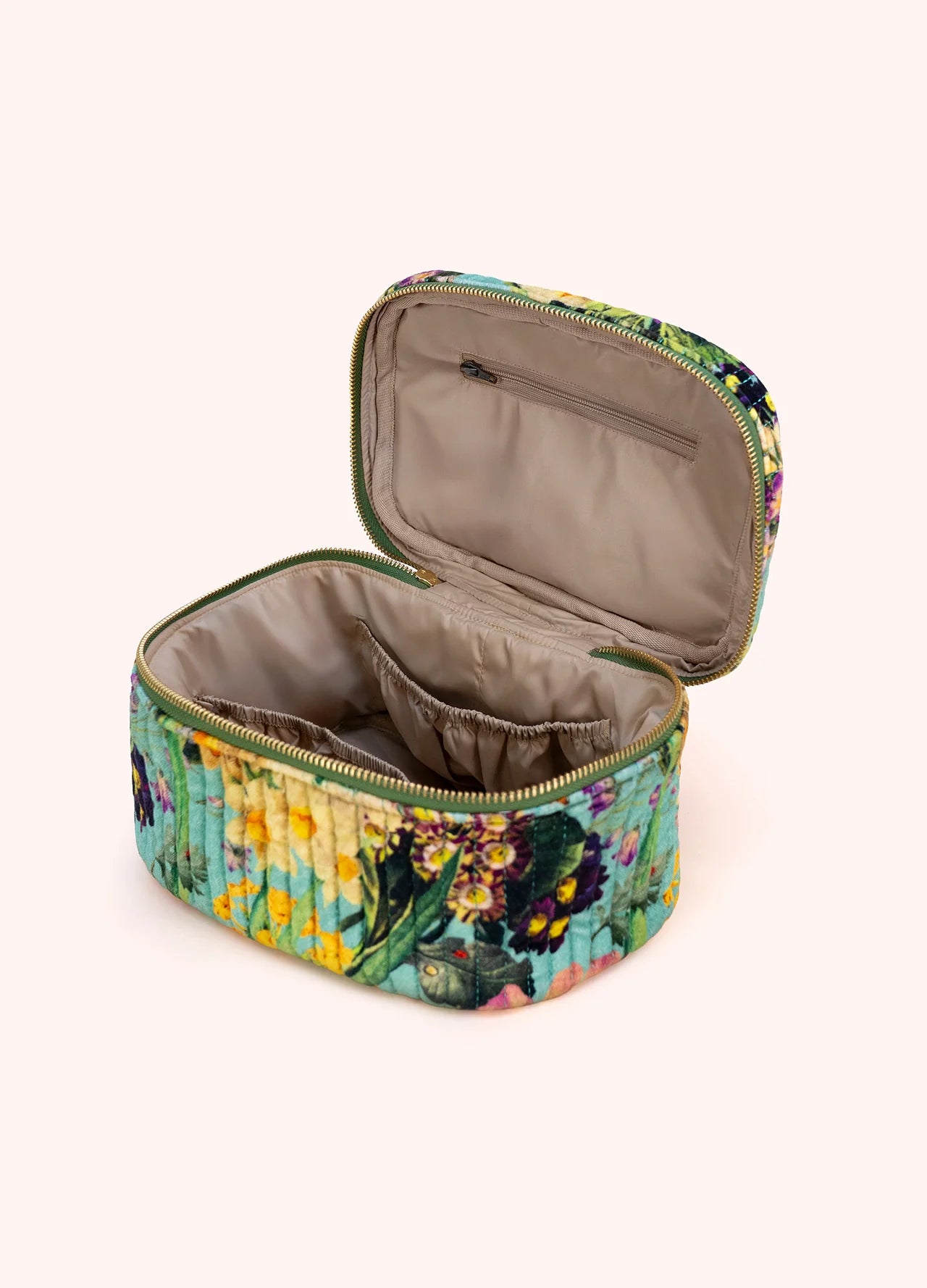SPRING FLORA QUILTED VELVET VANITY CASE