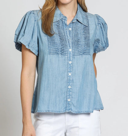 LIGHT INDIGO DENIM PINTUCK DETAIL SHORT PUFF SLEEVE TOP