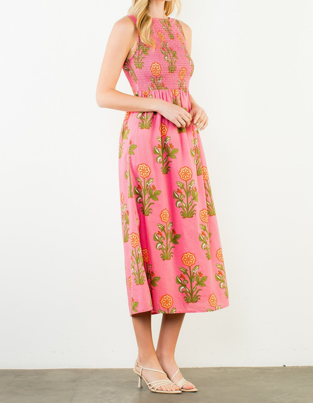 PINK FLORAL PRINT SMOCKED SLEEVELESS MIDI DRESS