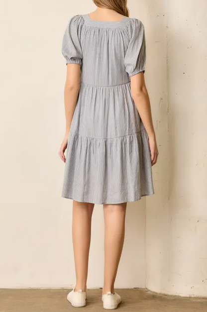 BLUE STRIPED TIERED PUFF SLEEVE DRESS