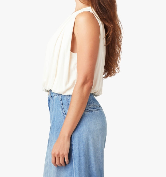 WHISPER WHITE SLEEVELESS BUBBLE KNIT TOP