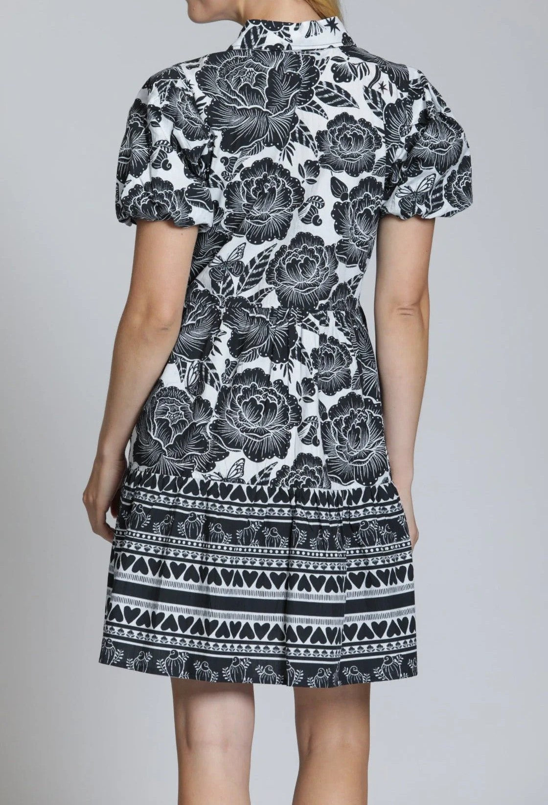 BLACK/WHITE BOHO BLOOM BORDER PRINT BUTTON UP FLOUNCE MINI DRESS