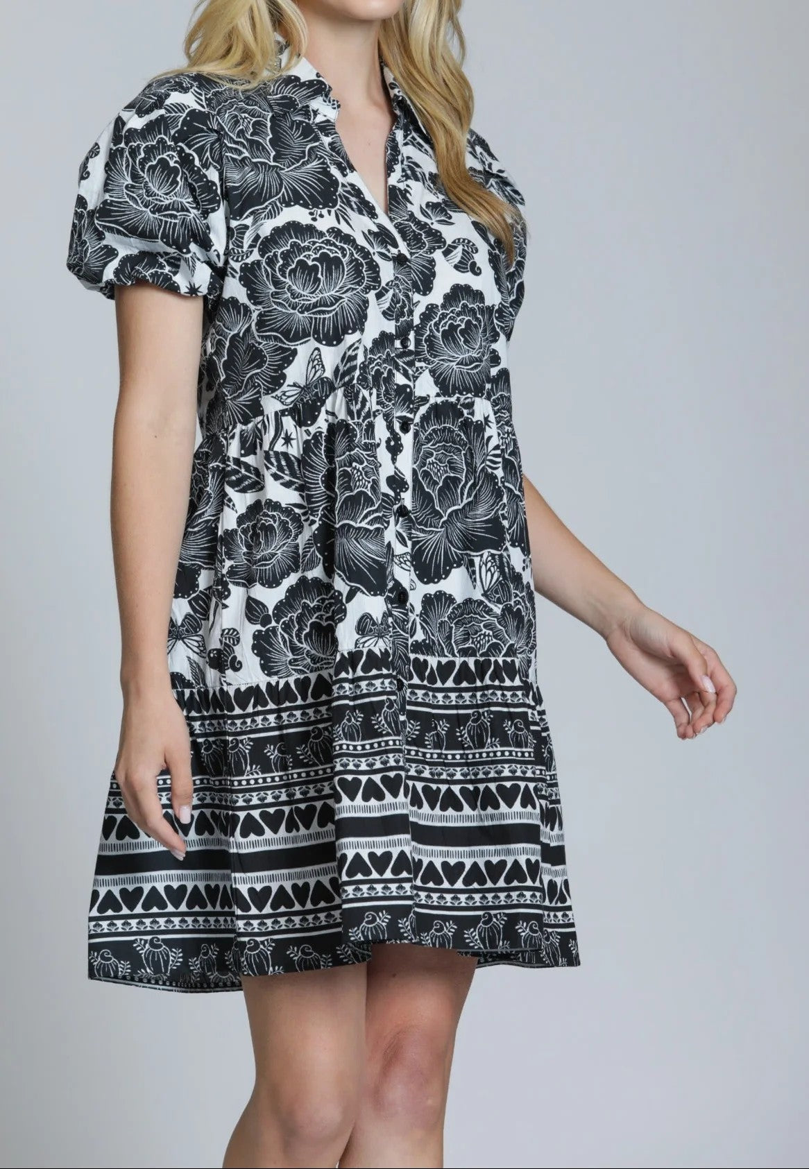 BLACK/WHITE BOHO BLOOM BORDER PRINT BUTTON UP FLOUNCE MINI DRESS