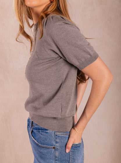 CHARCOAL KNIT SHORT PUFF SLEEVE TOP