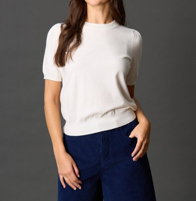 IVORY KNIT SHORT PUFF SLEEVE TOP