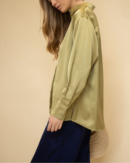 LIGHT MOSS SATIN PLACKET COVER BUTTON UP LONG SLEEVE TOP