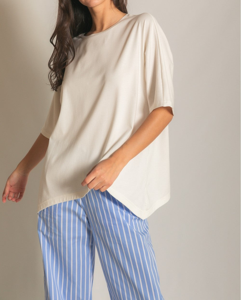 OFF WHITE KNIT MODAL DOLMAN SLEEVE TOP
