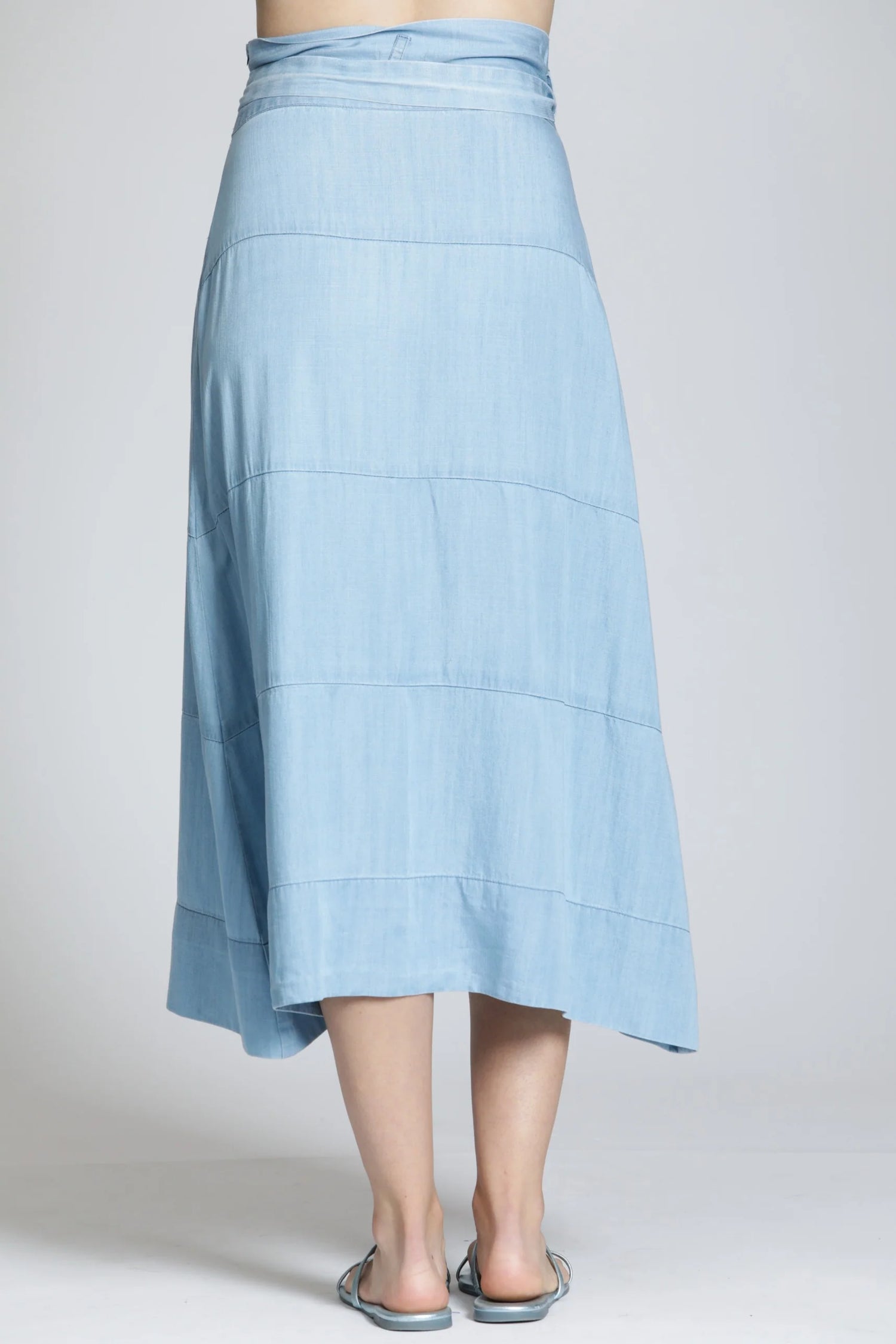 LIGHT INDIGO TENCEL A-LINE WAIST TIE SKIRT