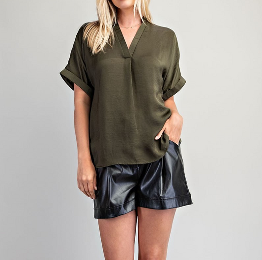 OLIVE VNECK PLACKET CUFF SLEEVE BLOUSE