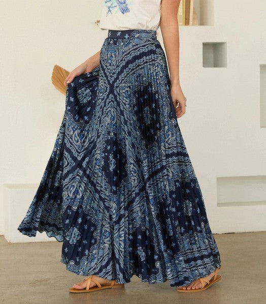 NAVY BANDANA PAISLEY PRINT PLEATED MAXI SKIRT