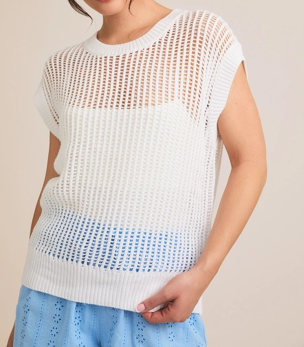 WHITE OVERSIZED SLEEVELESS KNIT SWEATER