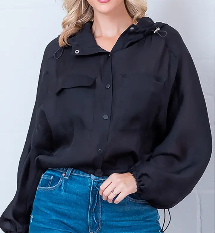 BLACK LIGHT WEIGHT HOODED SNAP-BUTTON UP JACKET