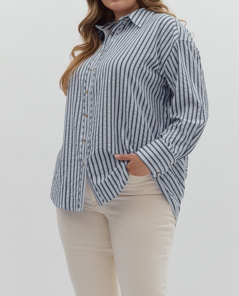 CHAMBRAY TEXTURED STRIPED PATTERN BUTTON UP LONG SLEEVE TOP