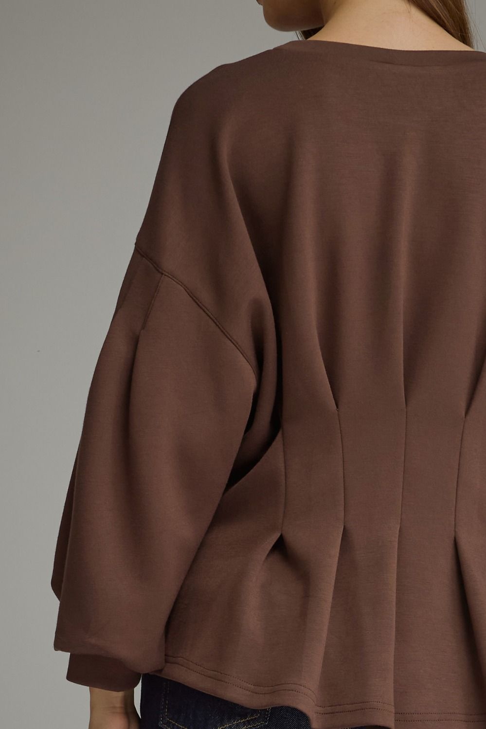 BROWN PLEATED WAIST DETAIL LONG BALLOON SLEEVE TOP