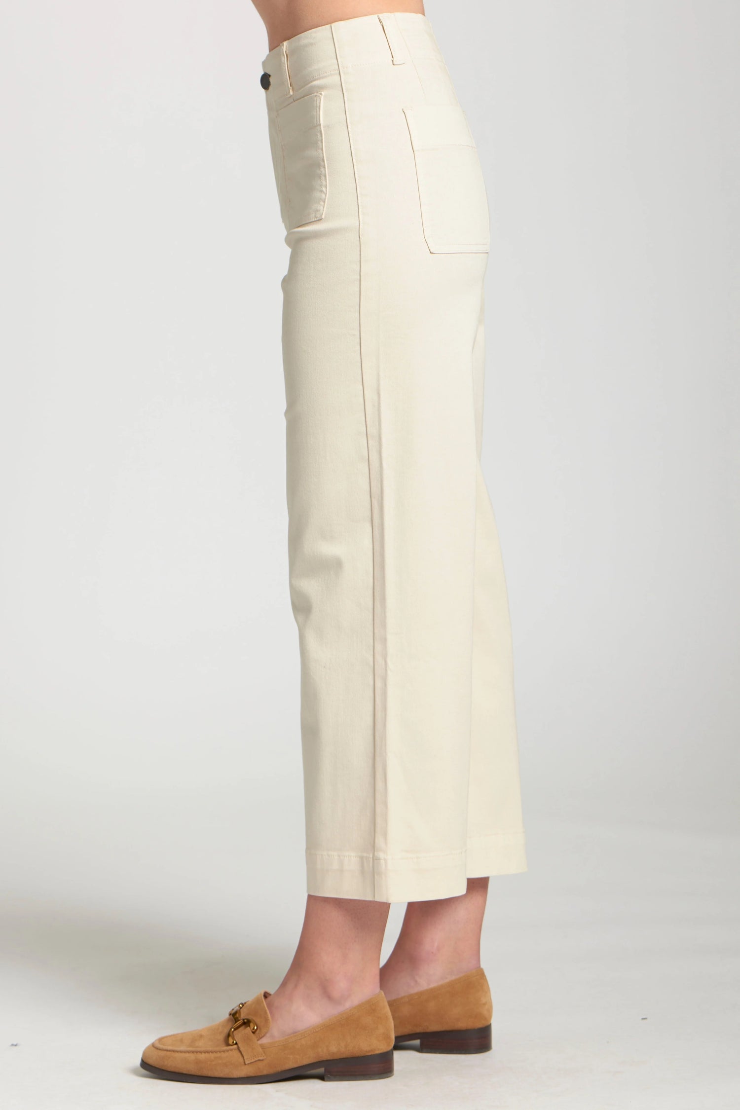 NATURAL MID RISE CROPPED WIDE LEG PATCH POCKET PANT