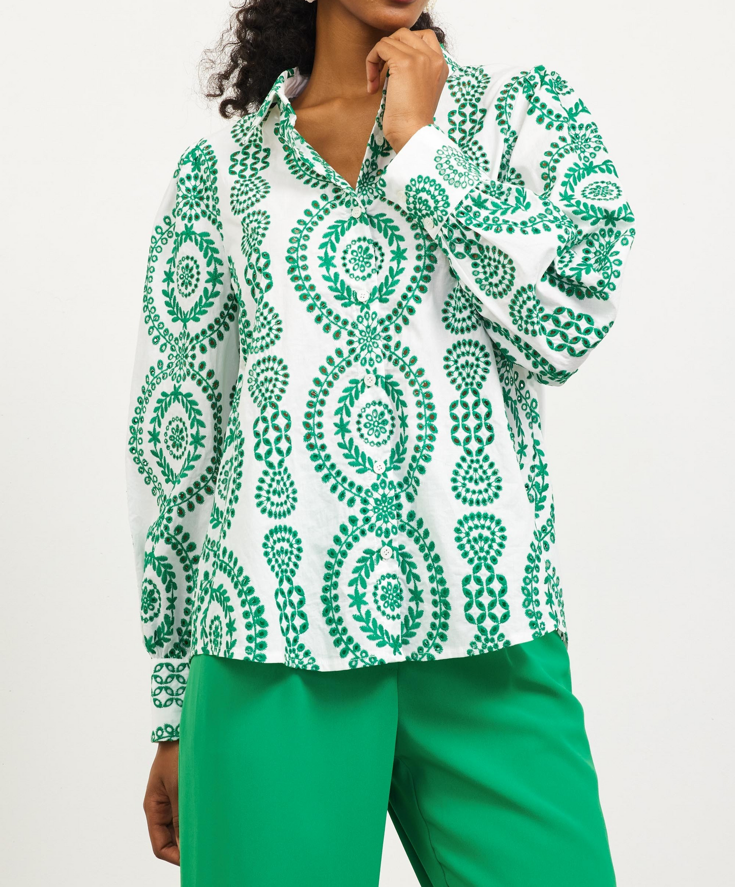 GREEN/WHITE EYELET EMBROIDERED LONG SLEEVE BUTTON DOWN SHIRT