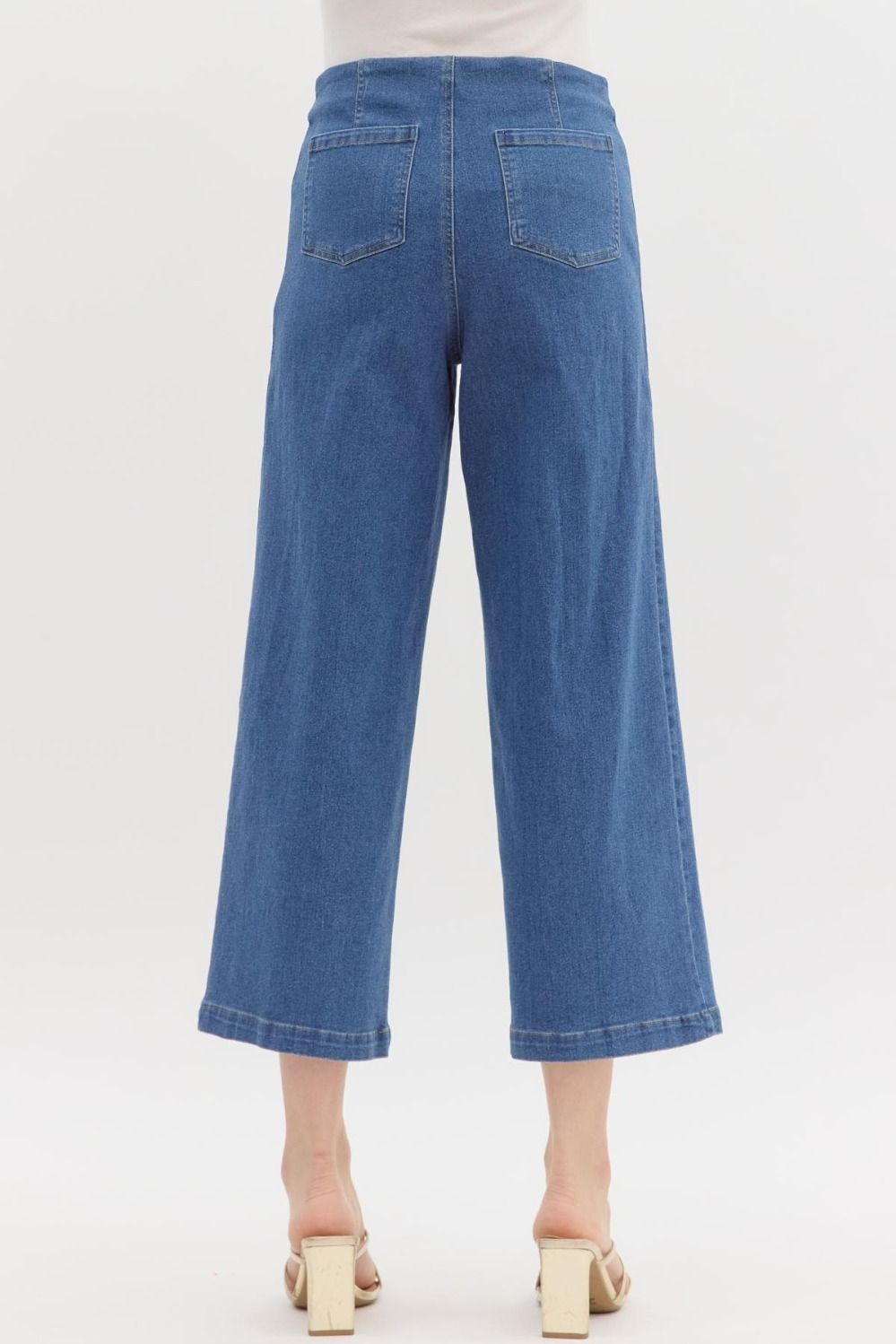DENIM BLUE MID RISE CULOTTE PANT WITH EXPOSED BUTTONS